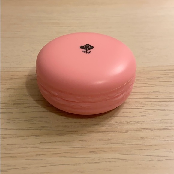 Lancôme macaron blush - Picture 4 of 4